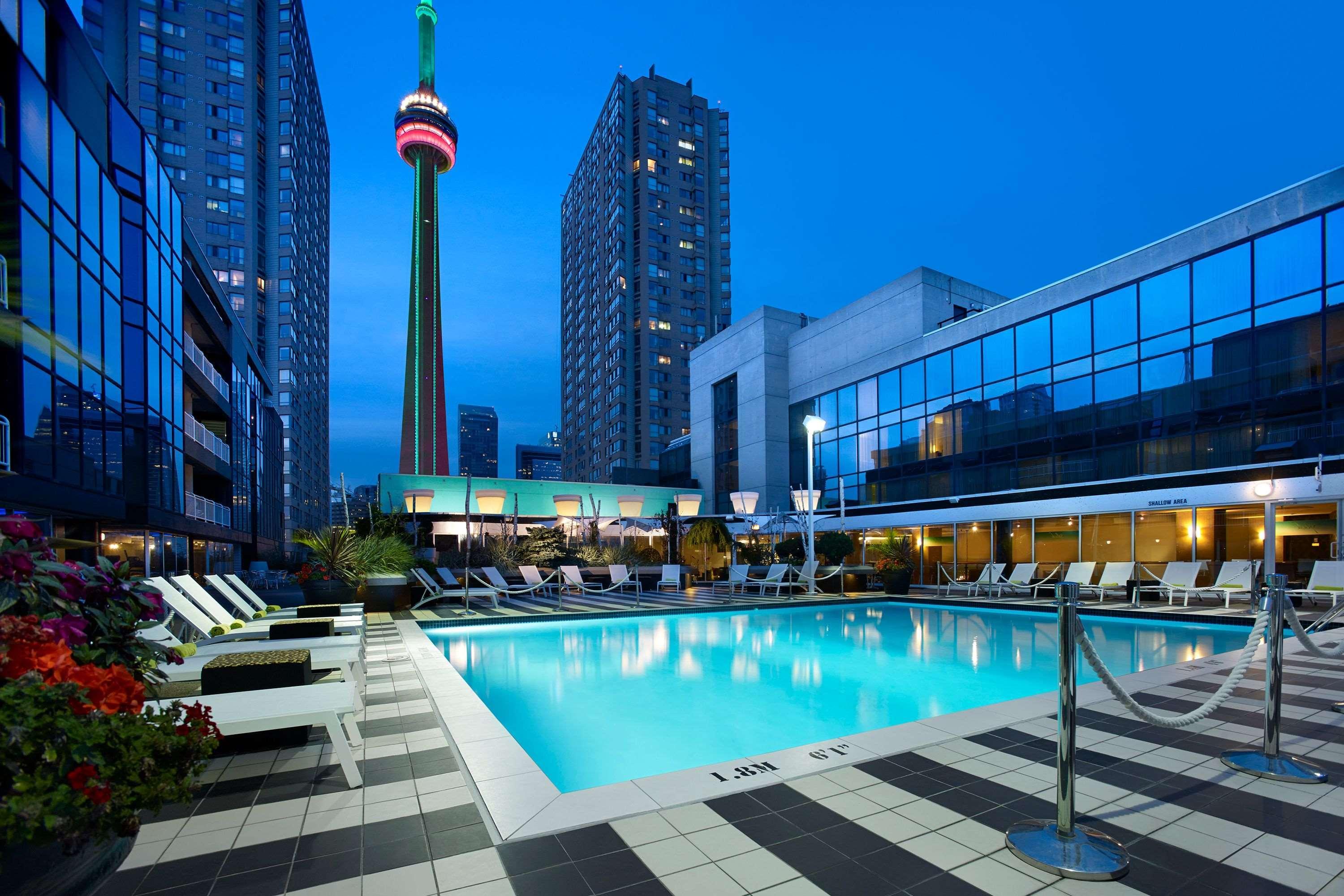 Radisson Blu Downtown Toronto Hotel Exterior photo